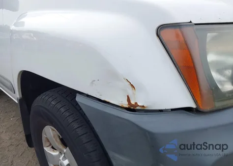 2011 Nissan Xterra S z USA, uszkodzony, nr VIN 5N1AN0NW8BC504473